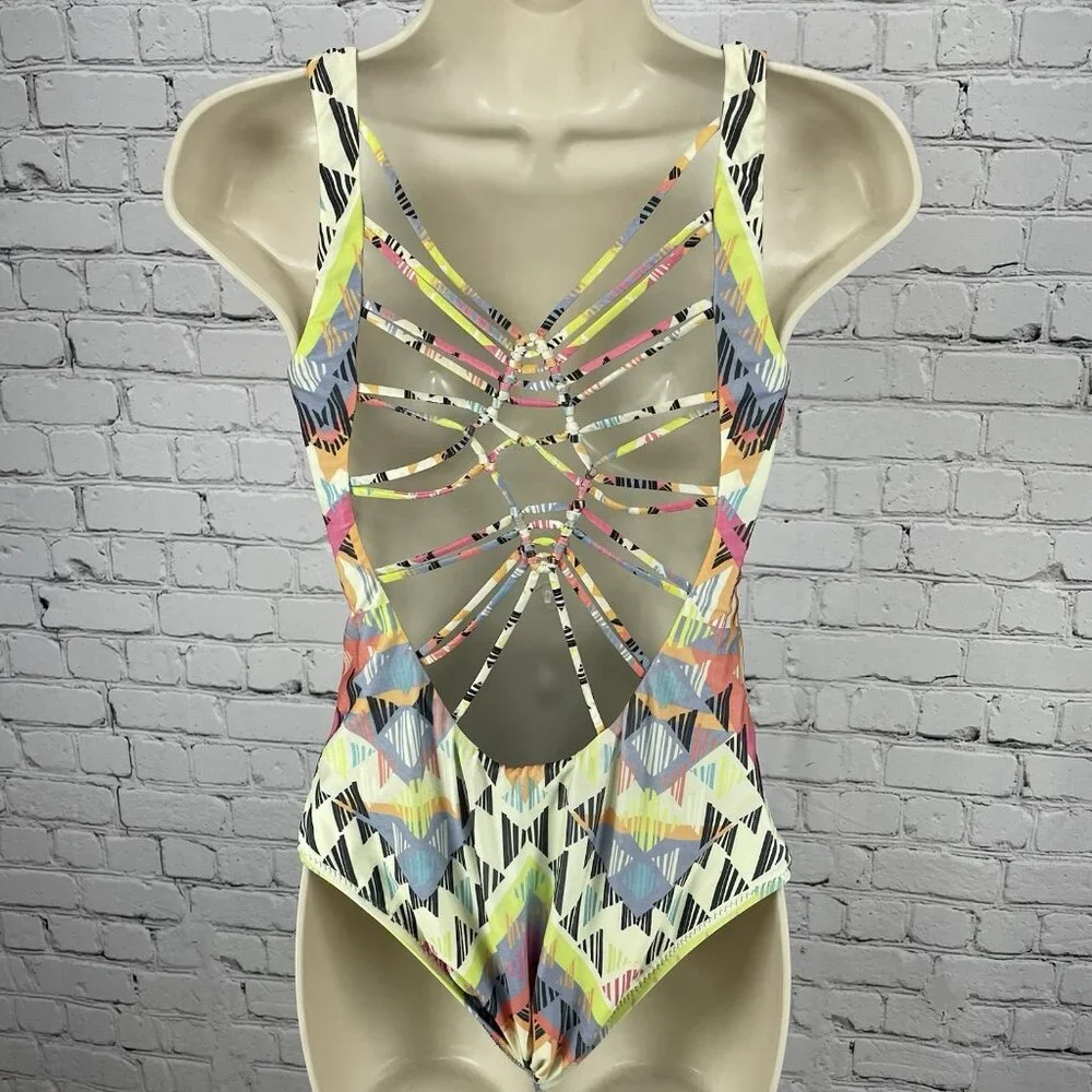 BECCA Multicolor Print Strappy Back Lined One Piece Swimsuit Size Small S